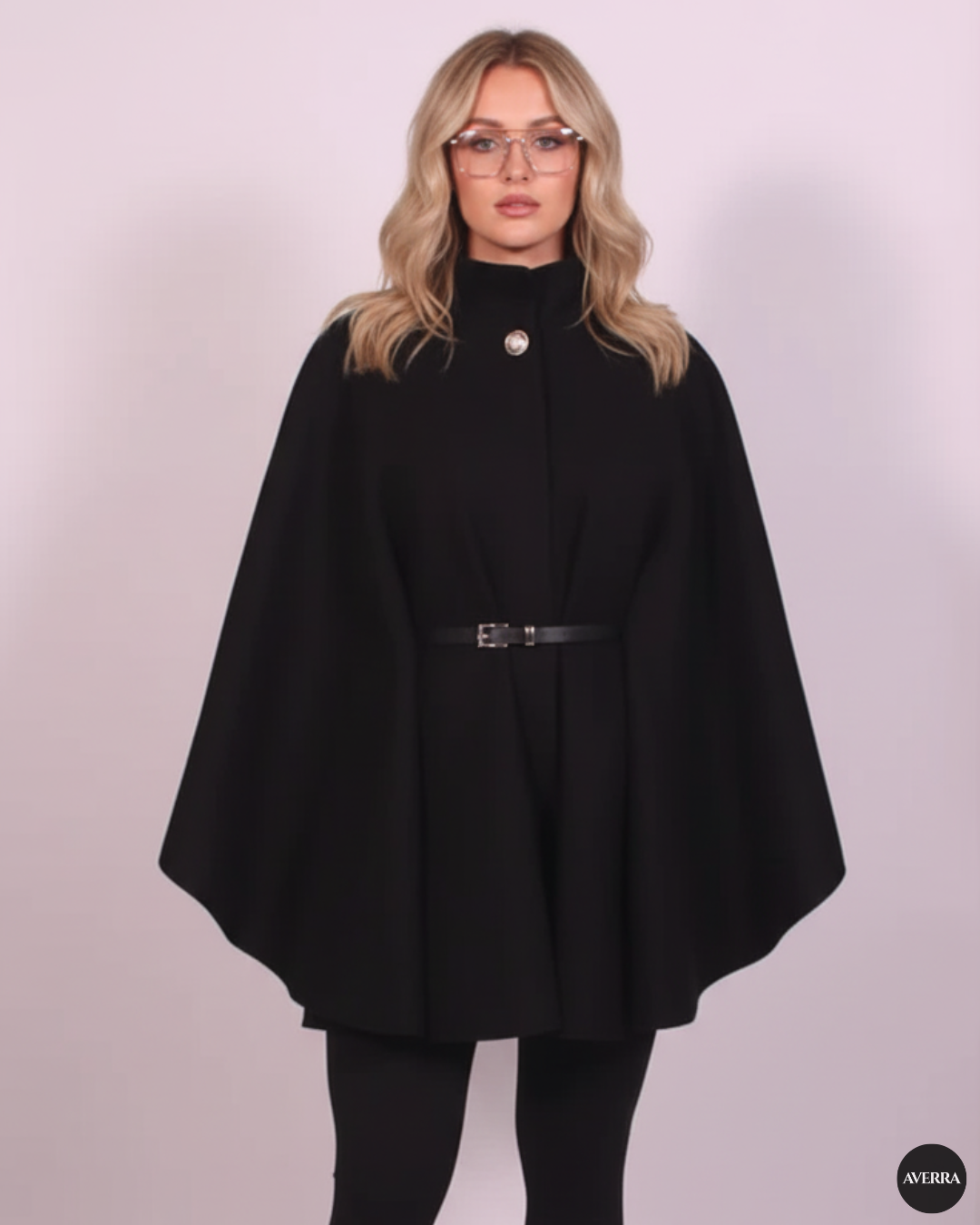 Elegant Cape – Averra