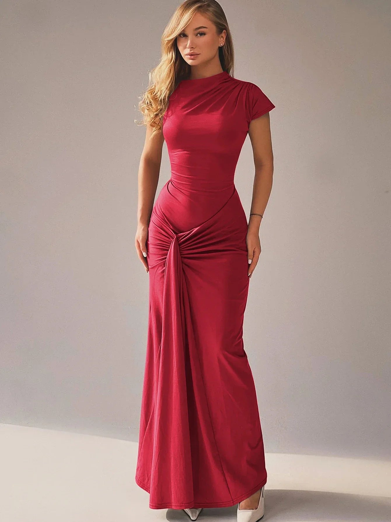 Averra™ | Mirabelle Flattering Maxi Gown