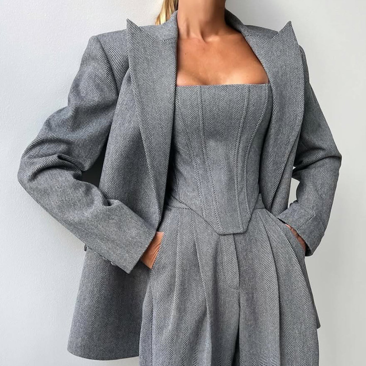 Therese™ | Elegant three-piece set