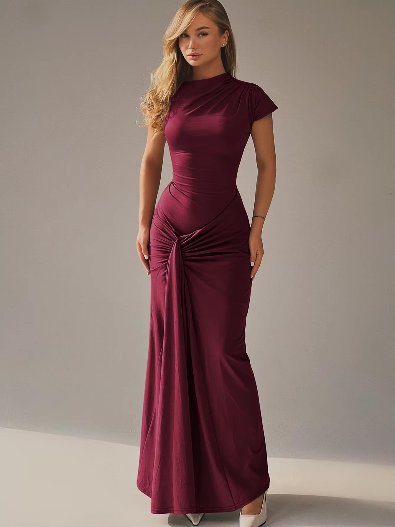 Averra™ | Mirabelle Flattering Maxi Gown