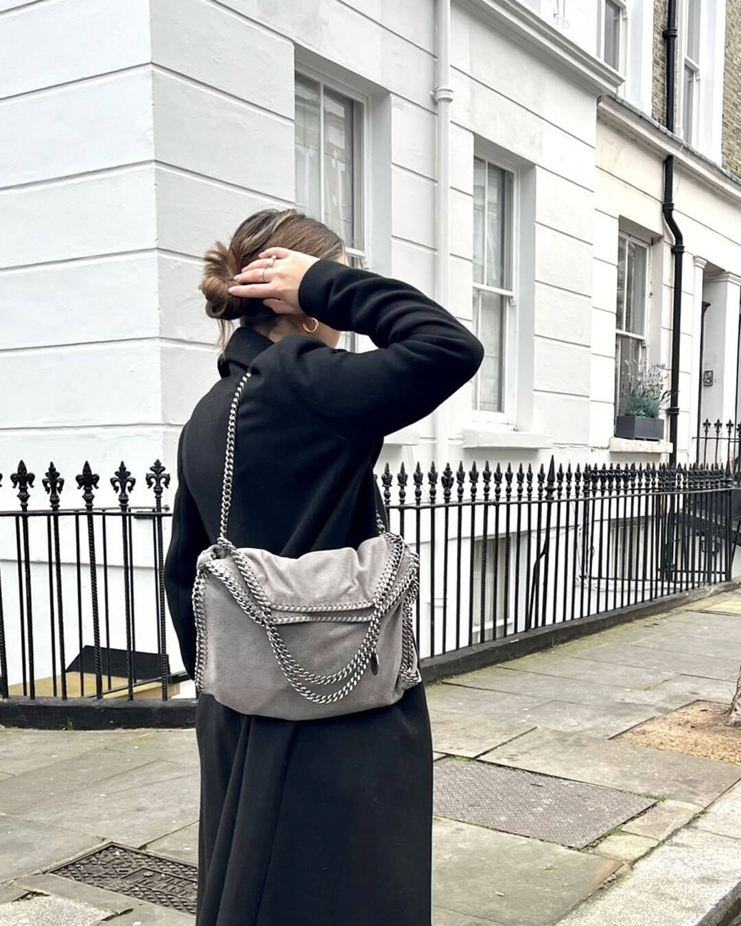 Emma™ | Damen Handtasche mit eleganter Kette