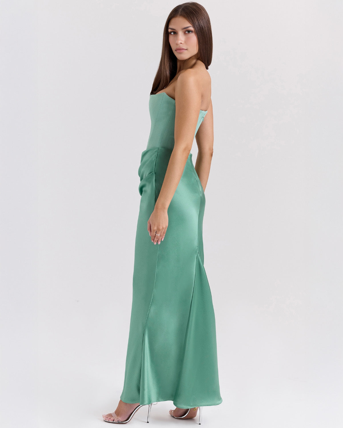 Averra™ | Elegant Maxi Dress