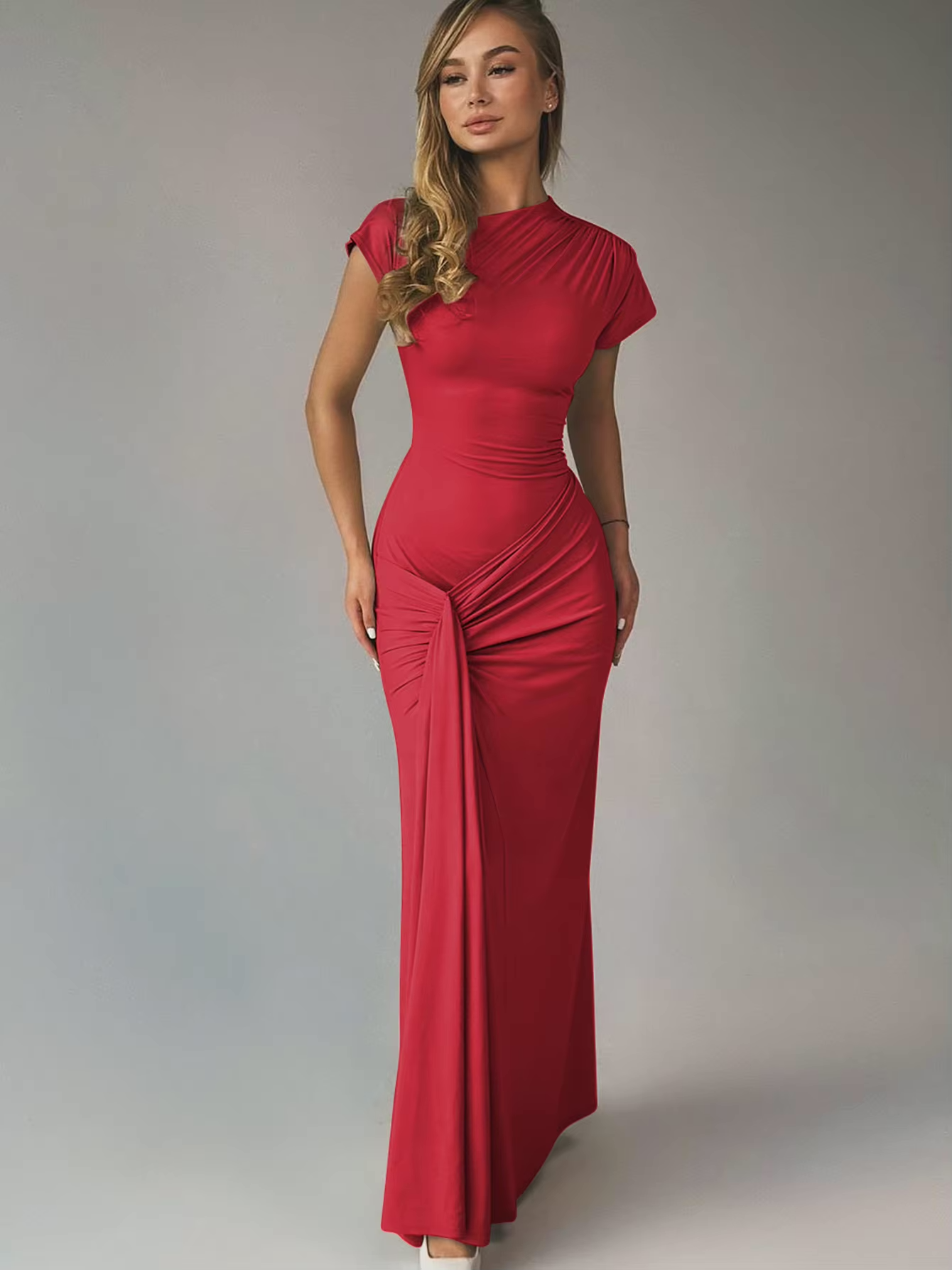 Averra™ | Mirabelle Flattering Maxi Gown