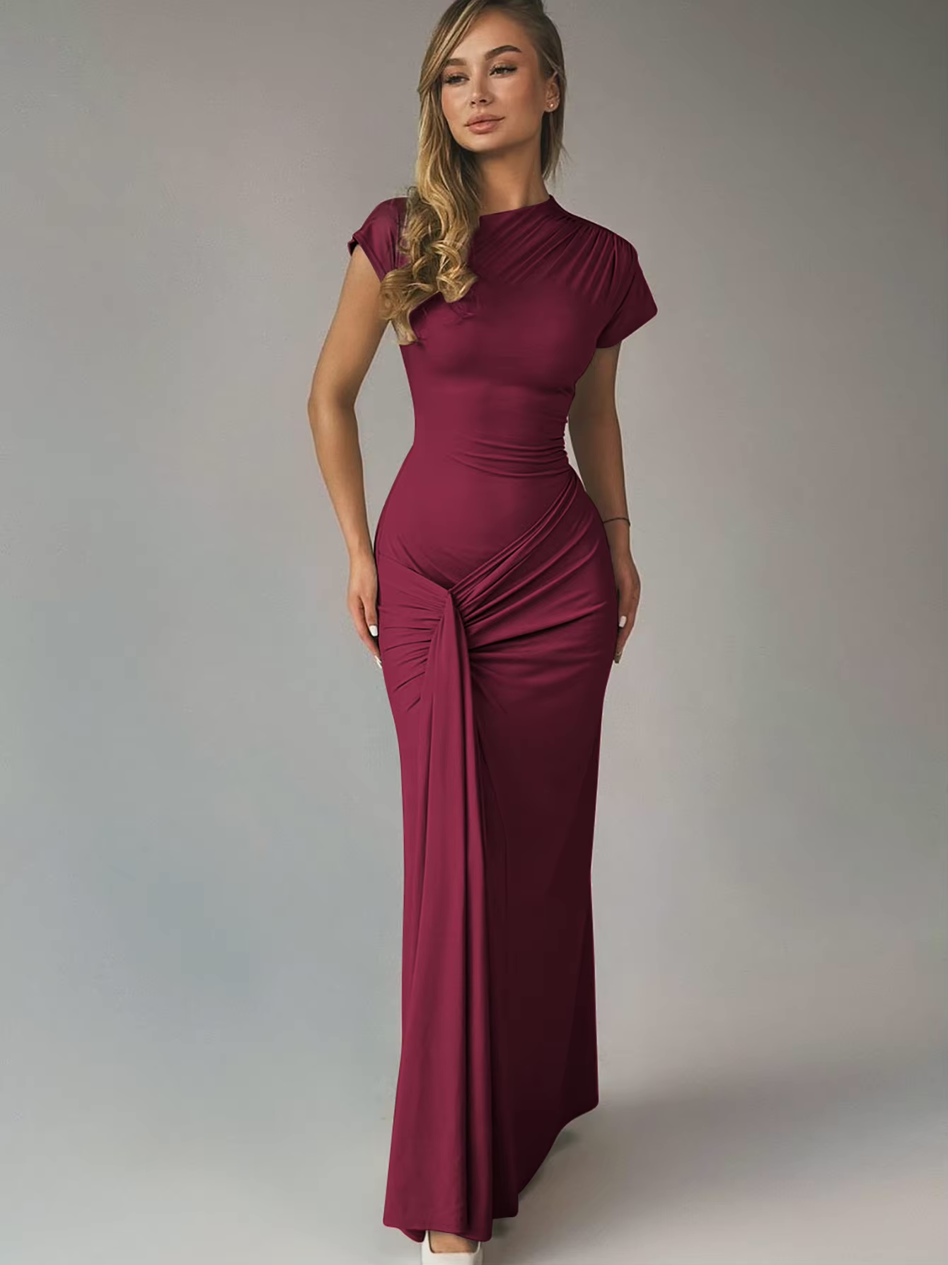 Averra™ | Mirabelle Flattering Maxi Gown