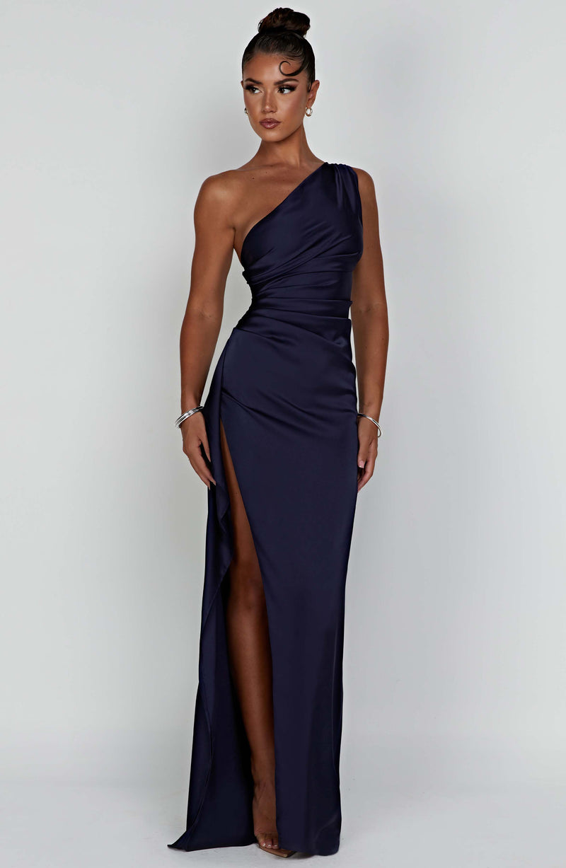 Averra™ | One Shoulder Maxi Dress