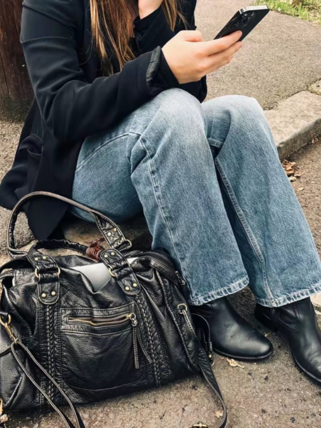 Arabell™ | Schwarze Damen Schultertasche